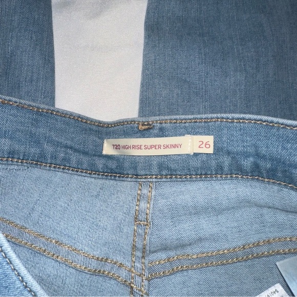 Levi's Women's Skinny Leg Jeans size 26 - Picture 6 of 8